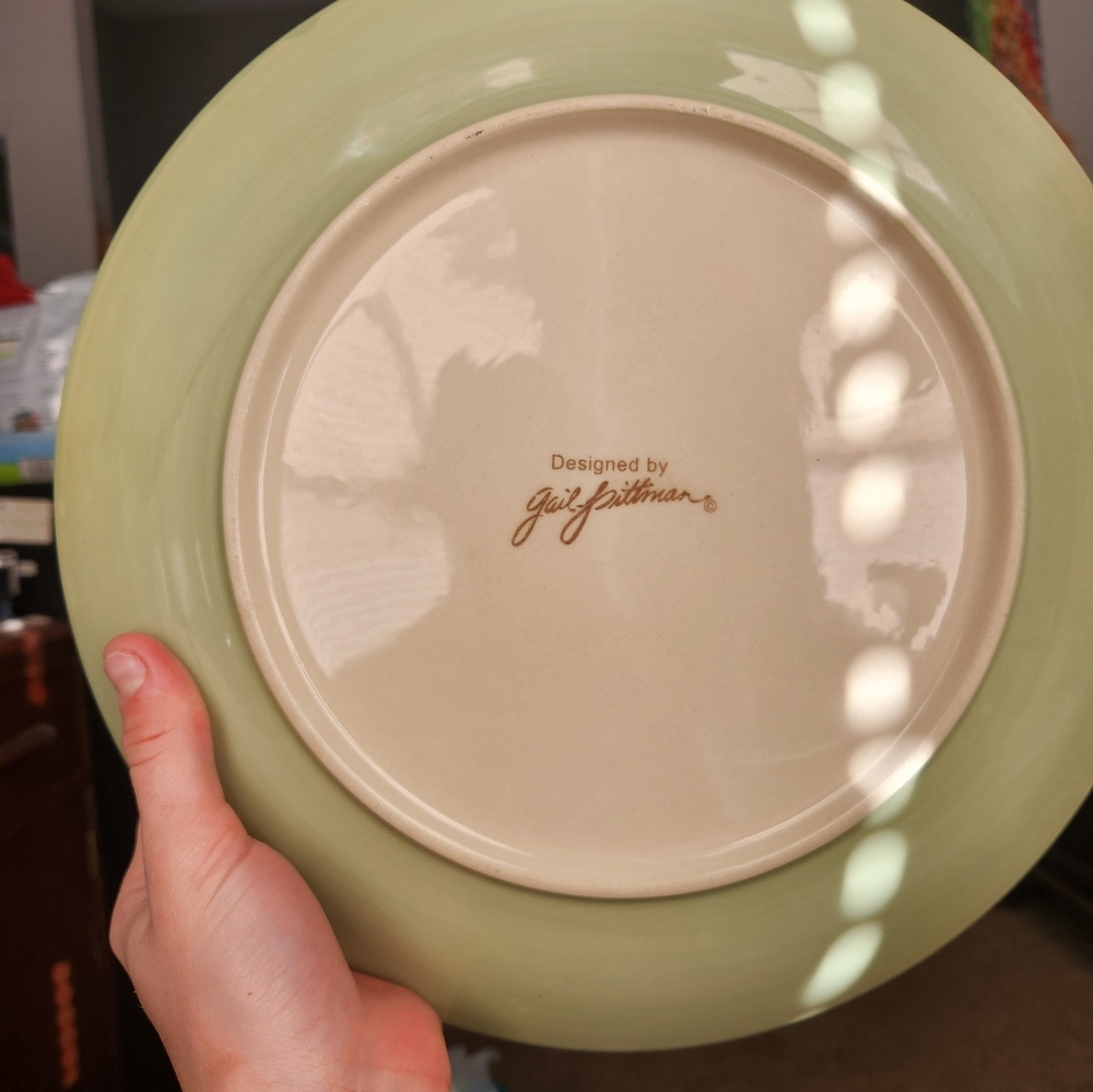 Plates - Picture 5 of 6